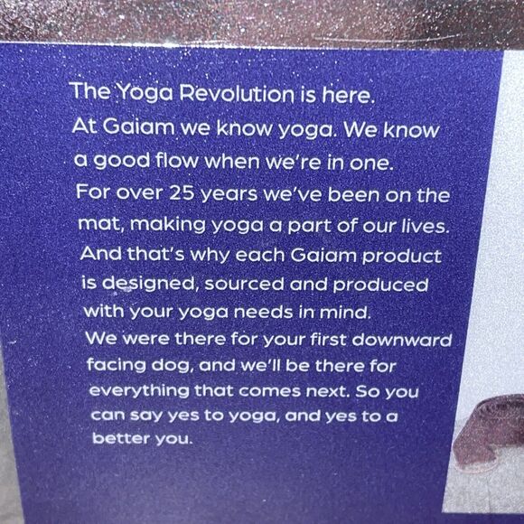Gaiam Yoga Block + Yoga Strap Combo Set - Picture 6 of 13
